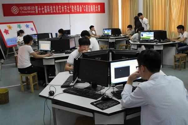 大學(xué)“單身率”最高的4個(gè)專業(yè) 男女比例失調(diào)，校園愛情去哪兒了？